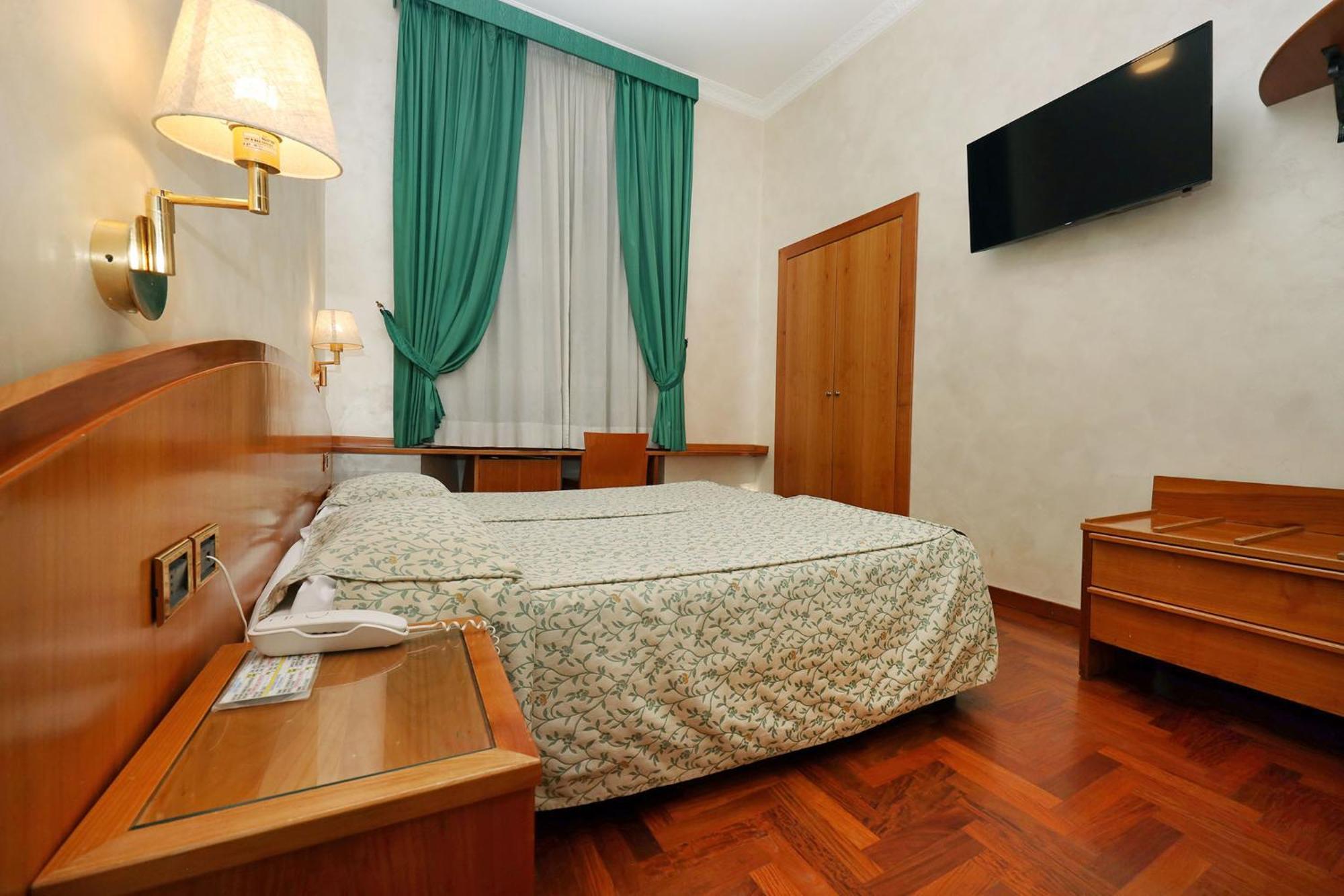 Hotel Corot — Foto 3